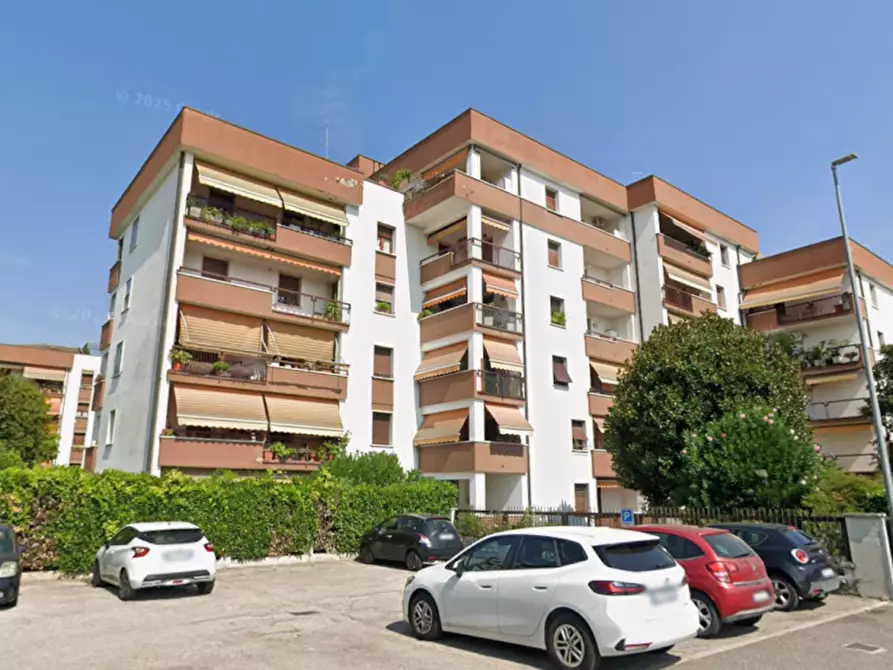 Immagine 1 di Appartamento in affitto  in Via Primo Maggio 8 a San Giovanni Lupatoto