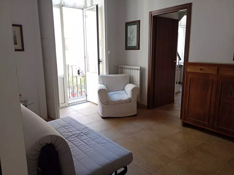 Immagine 4 di Appartamento in affitto  in via rua toscana 11 a Napoli