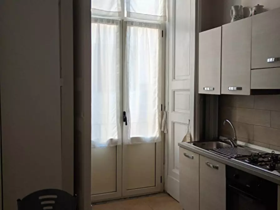 Immagine 8 di Appartamento in affitto  in via rua toscana 11 a Napoli