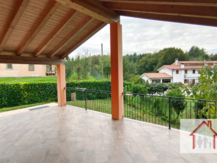 Immagine 4 di Casa indipendente in vendita  in Via degli Arditi a Giavera Del Montello