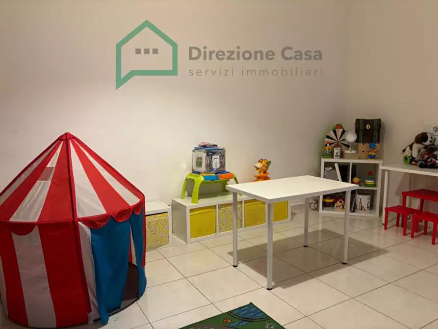 Immagine 3 di Ufficio in affitto  in Piazza Giuseppe Garibaldi, 3 a Napoli