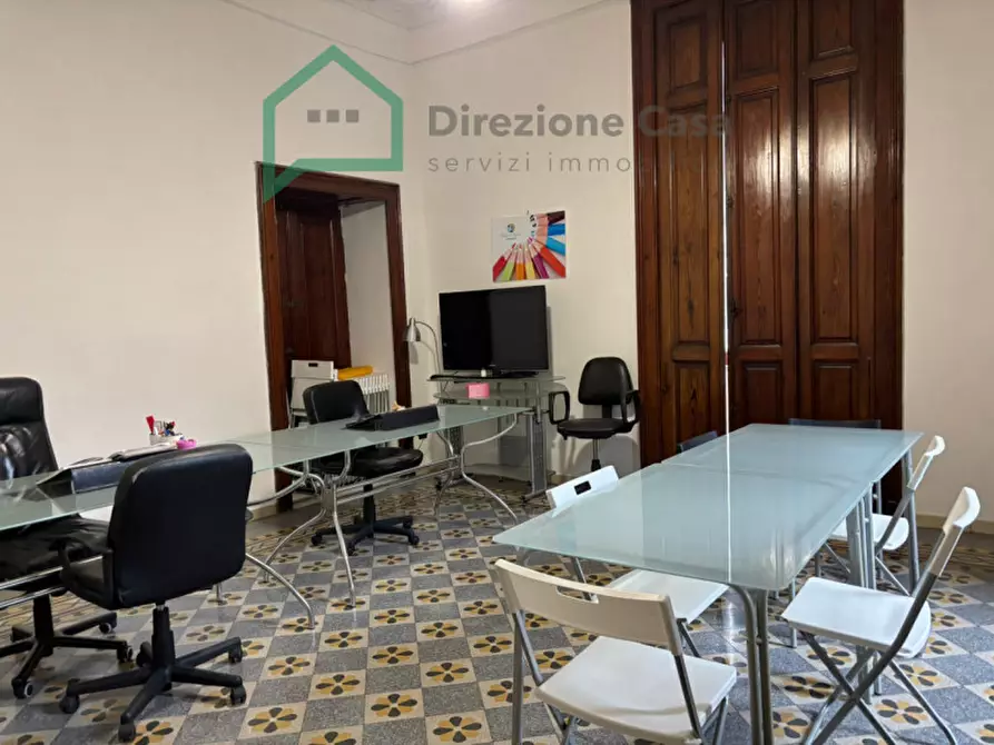 Immagine 7 di Ufficio in affitto  in Piazza Giuseppe Garibaldi, 3 a Napoli