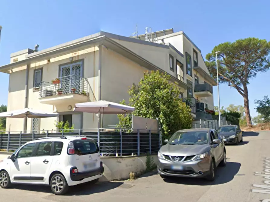 Immagine 11 di Appartamento in vendita  in VIA MADIGNANO a Roma