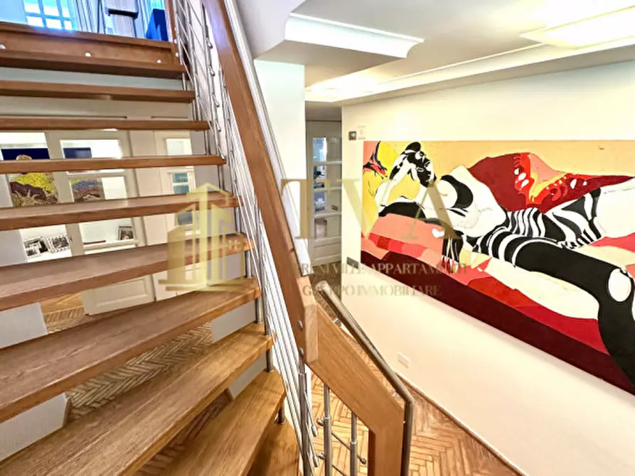 Immagine 20 di Villa in vendita  in Via Zenone di Elea a Roma