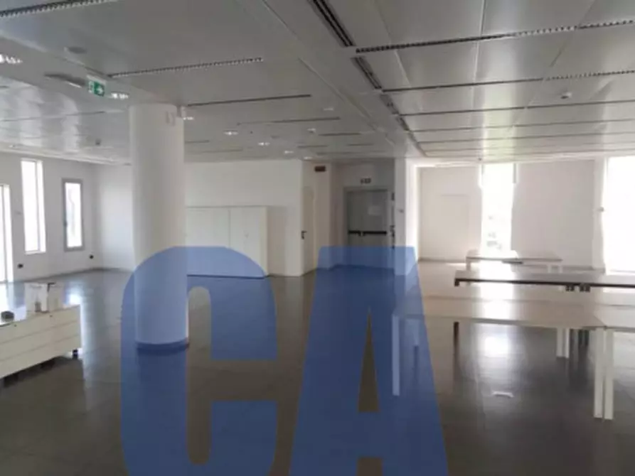 Immagine 9 di Ufficio in affitto  in STRADA MILANO FIORI a Assago