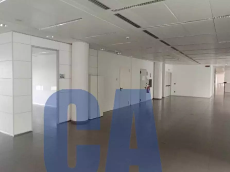 Immagine 1 di Ufficio in affitto  in STRADA MILANO FIORI a Assago
