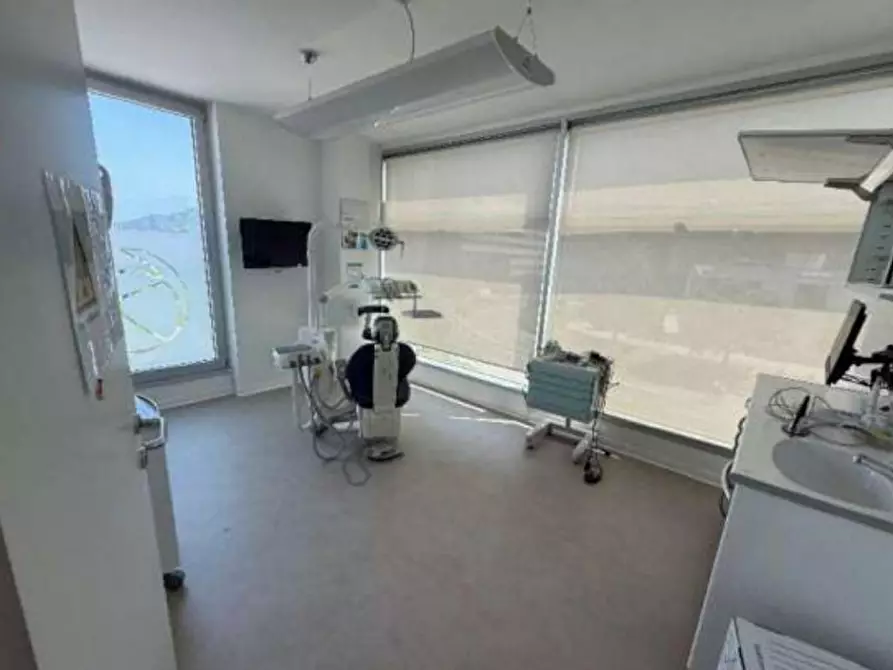 Immagine 3 di Ufficio in vendita  in Via del Brennero, 38122 Trento TN, Italia a Trento