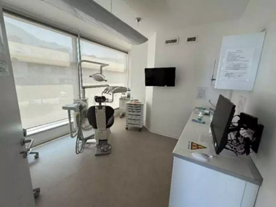 Immagine 4 di Ufficio in vendita  in Via del Brennero, 38122 Trento TN, Italia a Trento