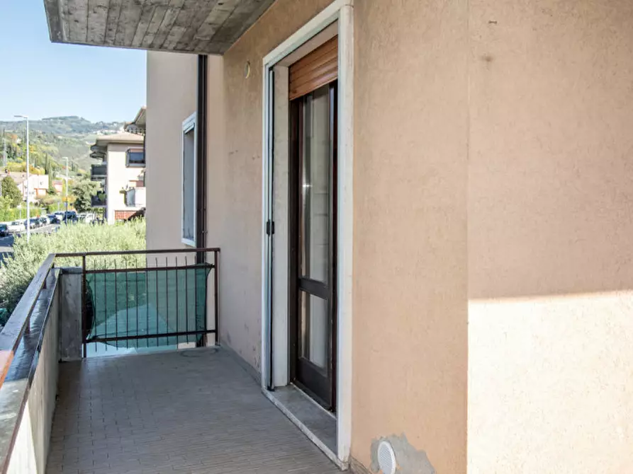 Immagine 10 di Appartamento in vendita  in Viale Europa a Grezzana