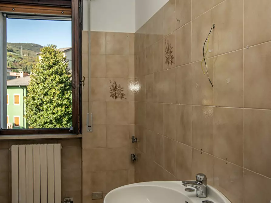 Immagine 13 di Appartamento in vendita  in Viale Europa a Grezzana