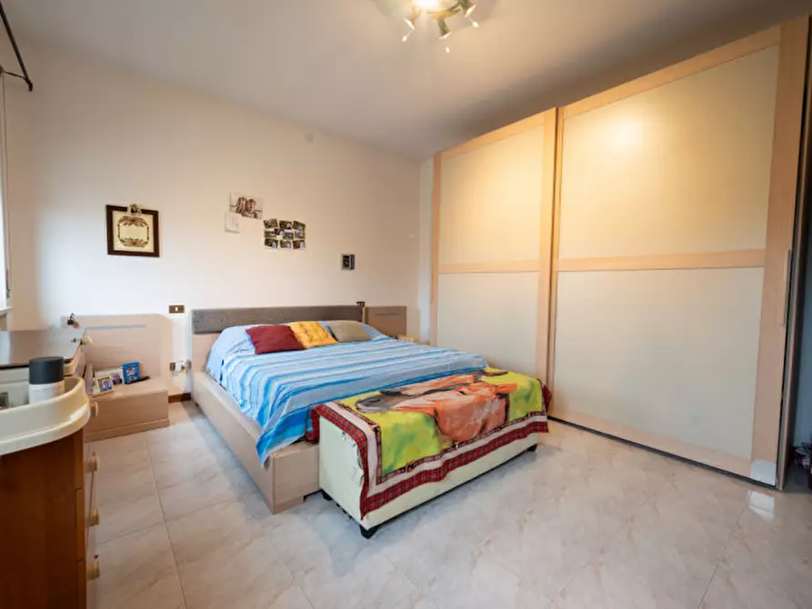 Immagine 10 di Villetta a schiera in vendita  in Via Maria Grazia Deledda a Zevio