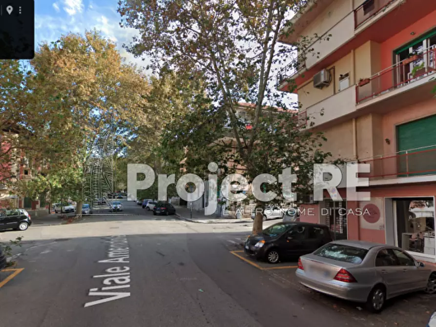 Immagine 2 di Negozio in affitto  in Viale Giovanni Amendola a Reggio Di Calabria