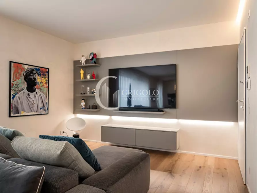 Immagine 1 di Appartamento in vendita  in Via Francesco Foscari a Treviso