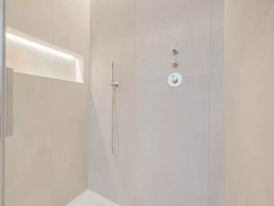 Immagine 21 di Appartamento in vendita  in Via Francesco Foscari a Treviso