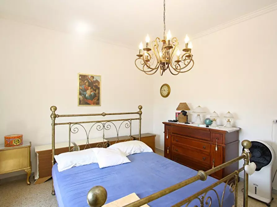 Immagine 3 di Casa indipendente in vendita  in Via Francesco Crispi a Matino