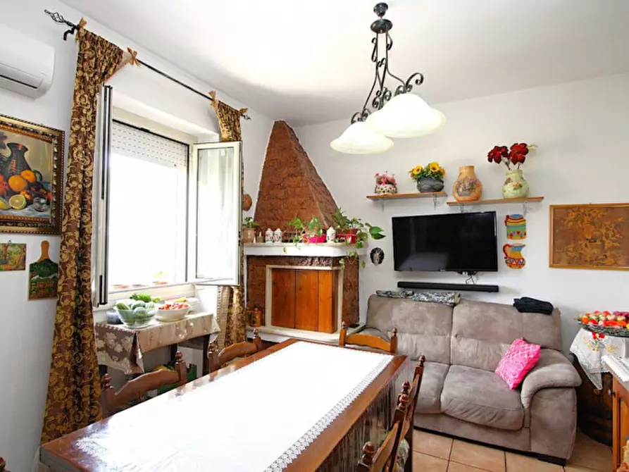 Immagine 11 di Casa indipendente in vendita  in Via Francesco Crispi a Matino