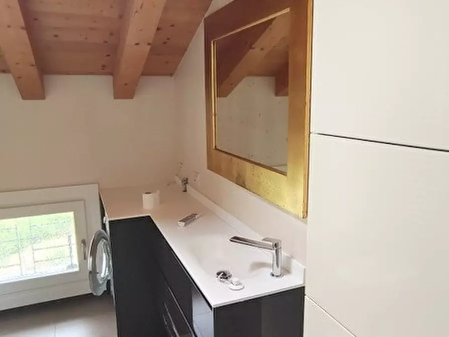 Immagine 14 di Attico in vendita  in via del Medico a Volpago Del Montello