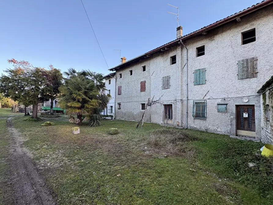 Immagine 3 di Rustico / casale in vendita  in Via Primo Maggio a Pradamano
