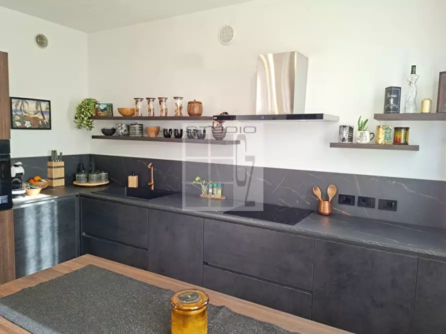 Immagine 1 di Casa indipendente in vendita  in Via Maso a Villa Del Conte