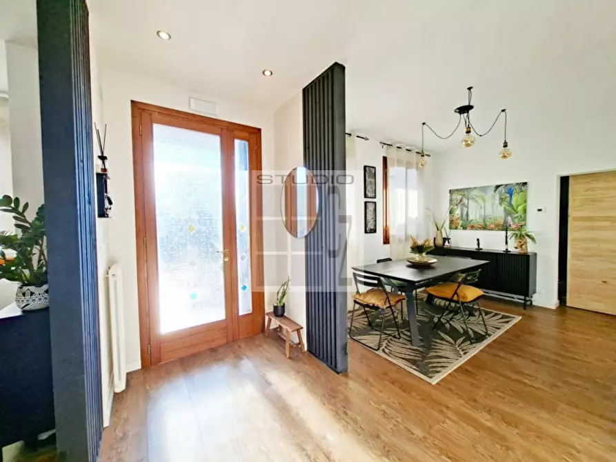 Immagine 8 di Casa indipendente in vendita  in Via Maso a Villa Del Conte