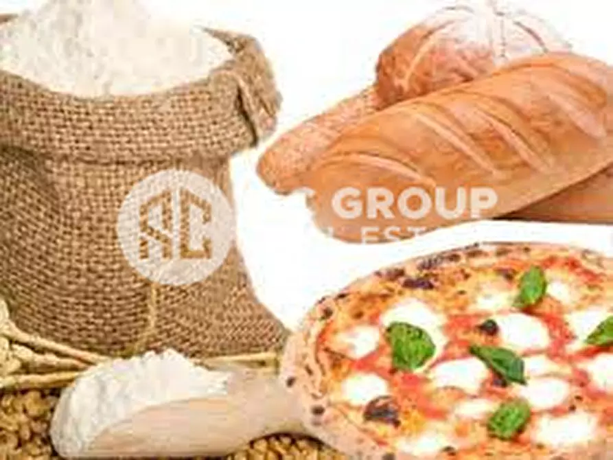 Immagine 6 di Attività commerciale in vendita  in Via Piave a Rovello Porro