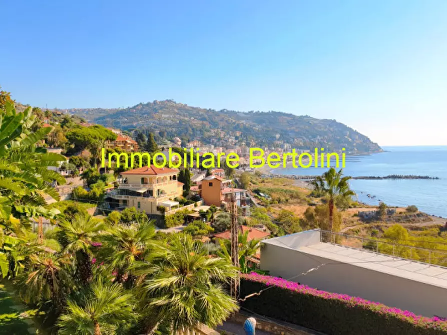 Immagine 4 di Appartamento in vendita  in OSPEDALETTI SUL MARE a Ospedaletti