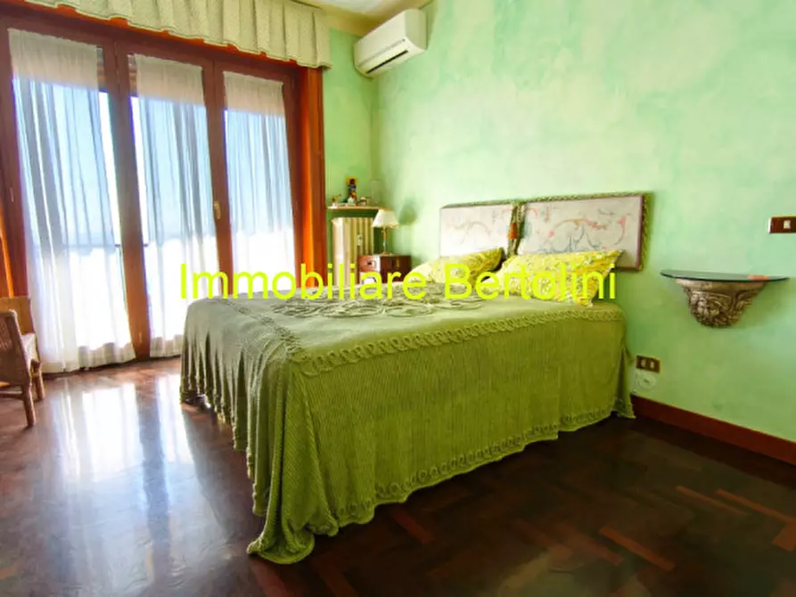 Immagine 10 di Appartamento in vendita  in OSPEDALETTI SUL MARE a Ospedaletti