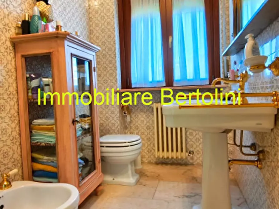 Immagine 13 di Appartamento in vendita  in OSPEDALETTI SUL MARE a Ospedaletti