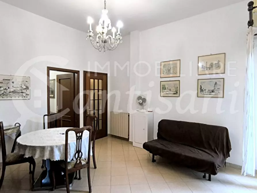 Immagine 23 di Appartamento in vendita  in Viale Francesco Petrarca a Firenze