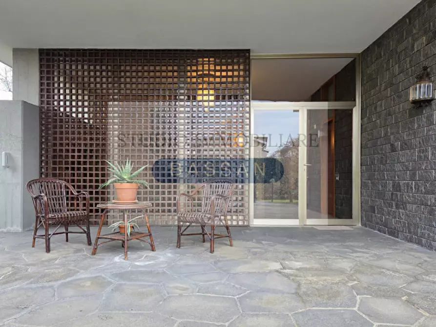 Immagine 4 di Casa indipendente in vendita  in via  Tevere 4 a Lonate Pozzolo