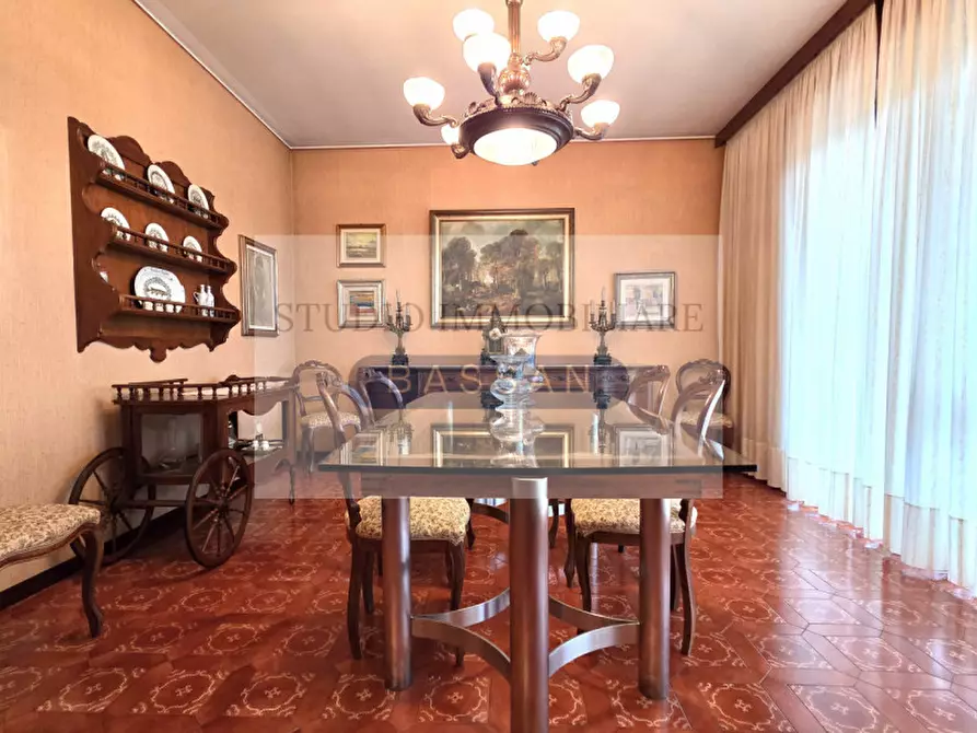 Immagine 28 di Casa indipendente in vendita  in via  Tevere 4 a Lonate Pozzolo