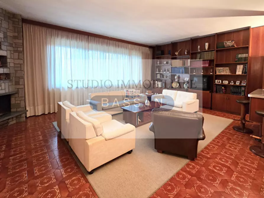 Immagine 46 di Casa indipendente in vendita  in via  Tevere 4 a Lonate Pozzolo