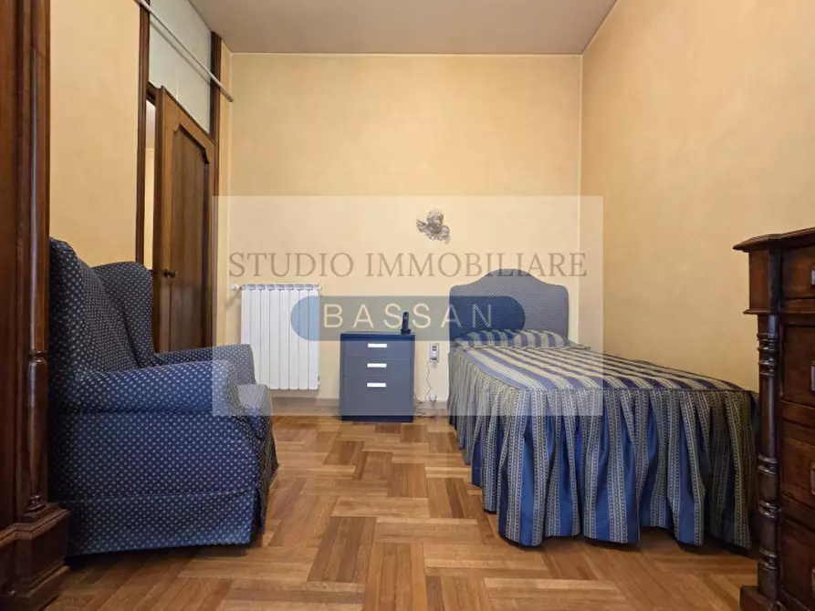 Immagine 49 di Villa in vendita  in via  Tevere 4 a Lonate Pozzolo