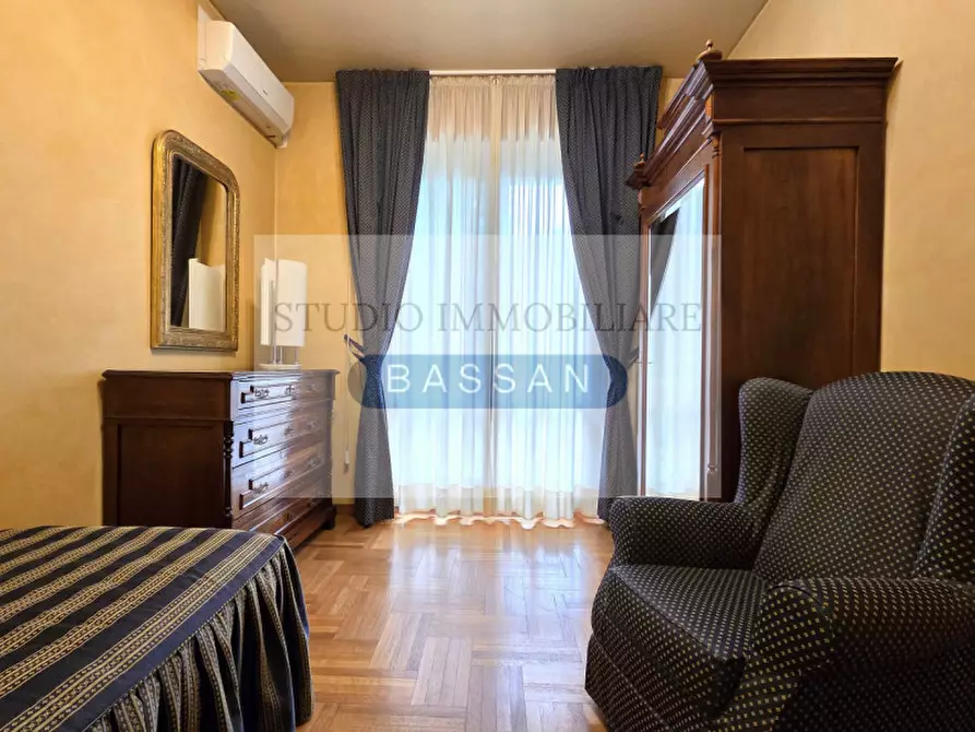 Immagine 50 di Villa in vendita  in via  Tevere 4 a Lonate Pozzolo