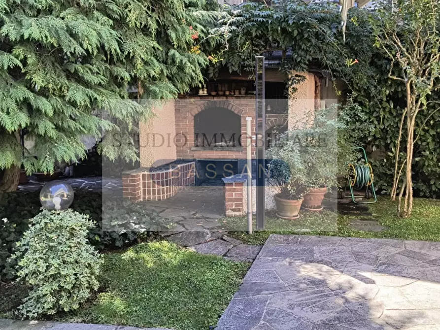 Immagine 65 di Casa indipendente in vendita  in via  Tevere 4 a Lonate Pozzolo