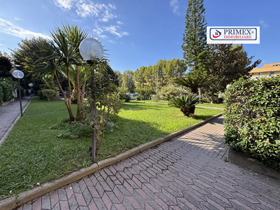 Immagine 37 di Appartamento in vendita  in Via Padre Massaruti a Roma