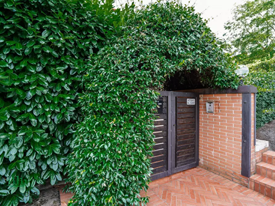 Immagine 2 di Villa in vendita  in VIA CROARA a San Lazzaro Di Savena