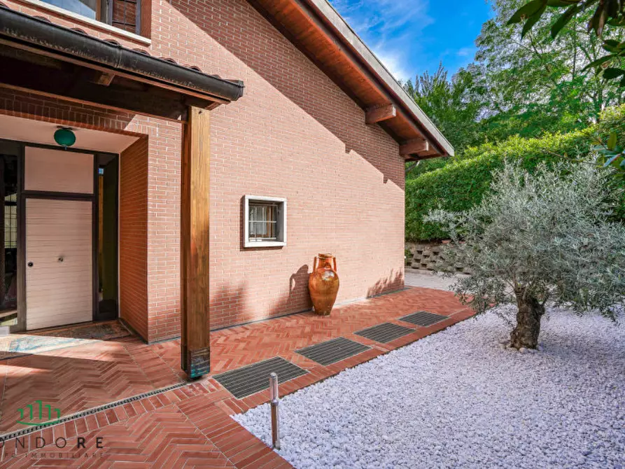 Immagine 4 di Villa in vendita  in VIA CROARA a San Lazzaro Di Savena