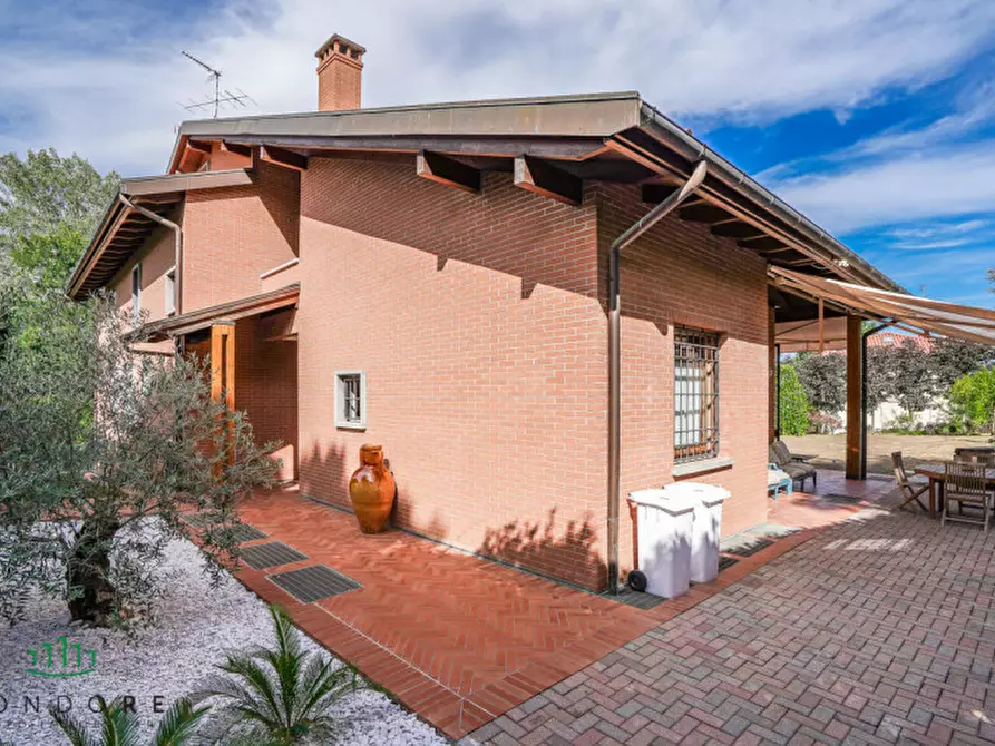Immagine 7 di Villa in vendita  in VIA CROARA a San Lazzaro Di Savena