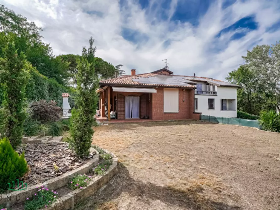 Immagine 12 di Villa in vendita  in VIA CROARA a San Lazzaro Di Savena