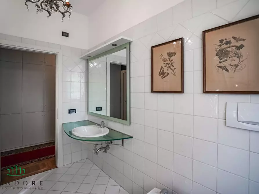 Immagine 37 di Villa in vendita  in VIA CROARA a San Lazzaro Di Savena