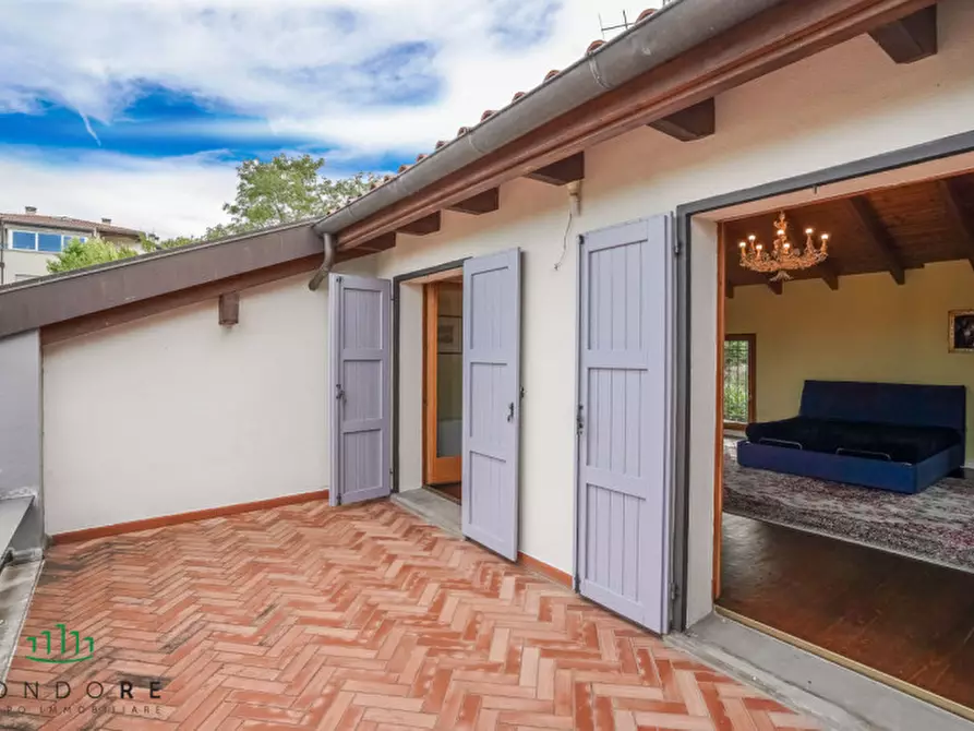 Immagine 45 di Villa in vendita  in VIA CROARA a San Lazzaro Di Savena