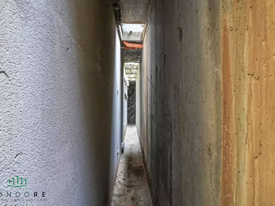 Immagine 76 di Villa in vendita  in VIA CROARA a San Lazzaro Di Savena