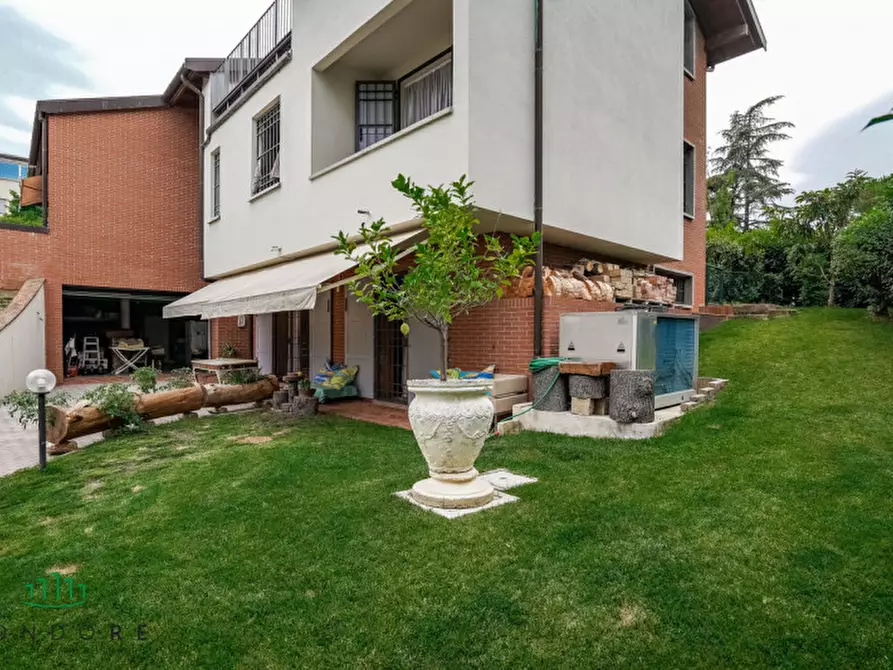 Immagine 77 di Villa in vendita  in VIA CROARA a San Lazzaro Di Savena