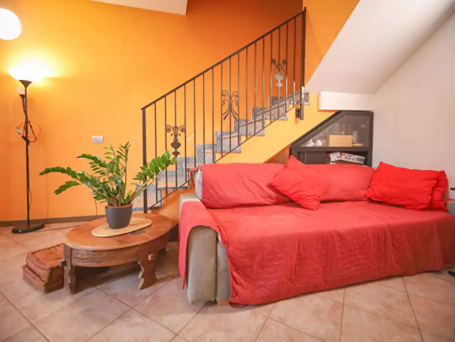 Immagine 5 di Appartamento in vendita  in Cascina Valdarenne 10 a Vanzago