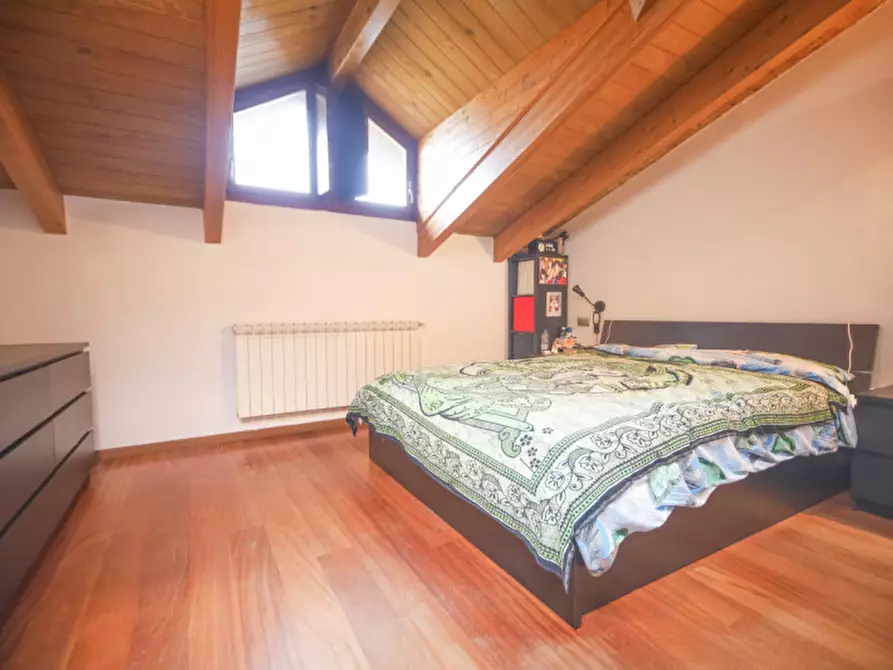 Immagine 16 di Appartamento in vendita  in Cascina Valdarenne 10 a Vanzago