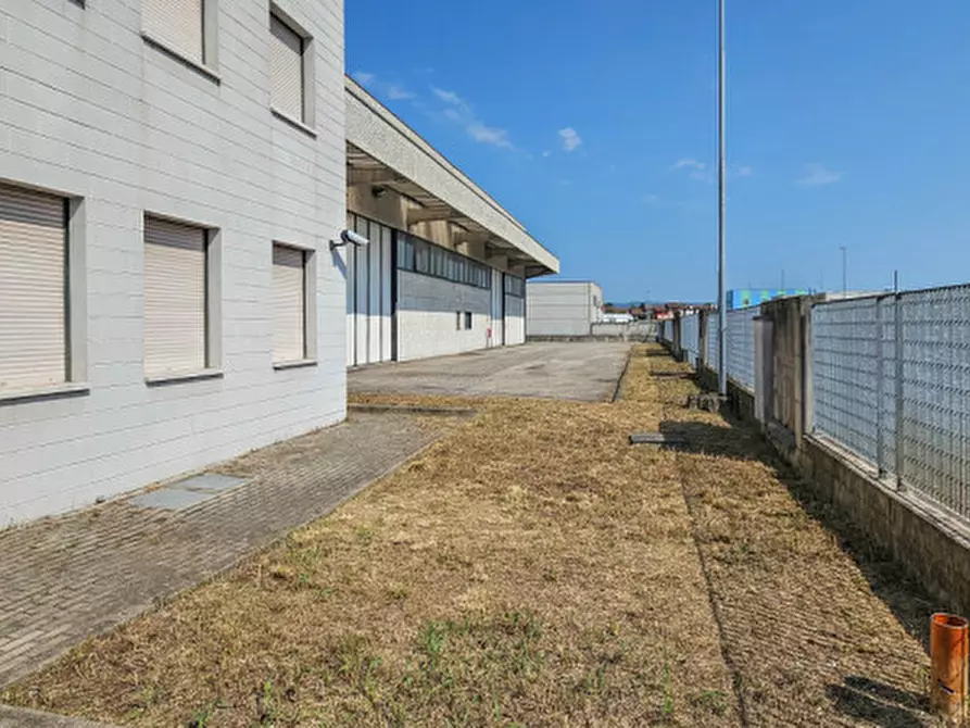 Immagine 1 di Capannone industriale in affitto  in ZAI a San Bonifacio