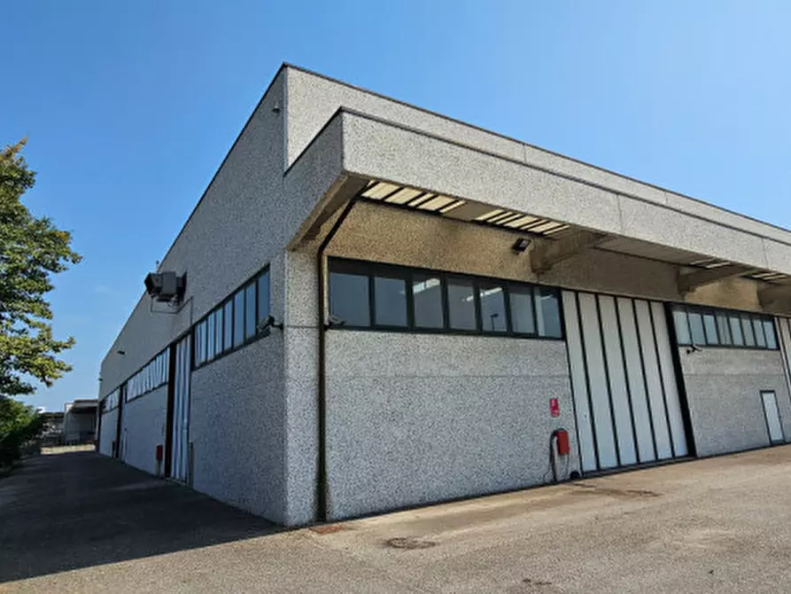 Immagine 7 di Capannone industriale in affitto  in ZAI a San Bonifacio