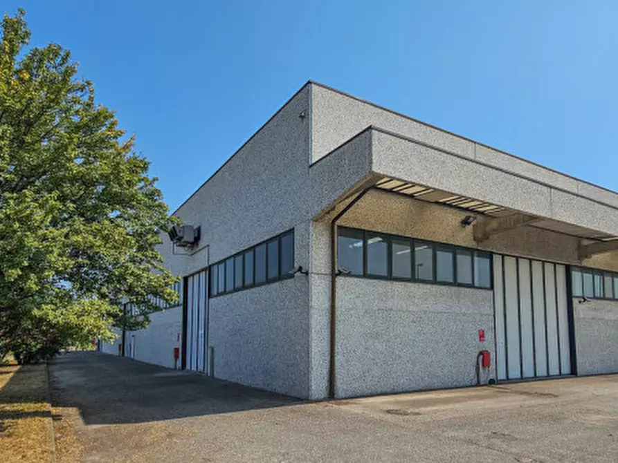 Immagine 8 di Capannone industriale in affitto  in ZAI a San Bonifacio