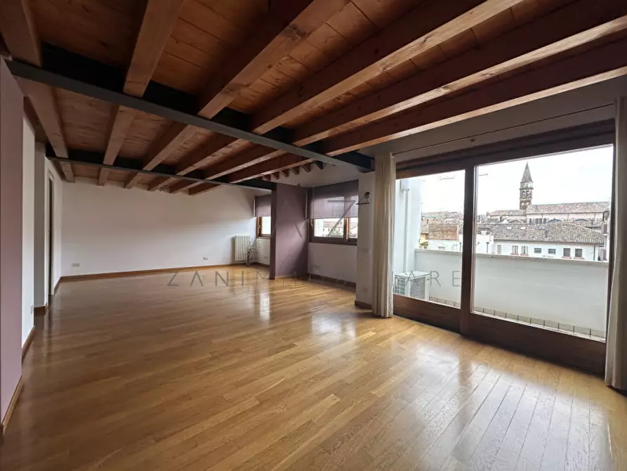 Immagine 2 di Attico in affitto  in Via Bastia Vecchia a Castelfranco Veneto